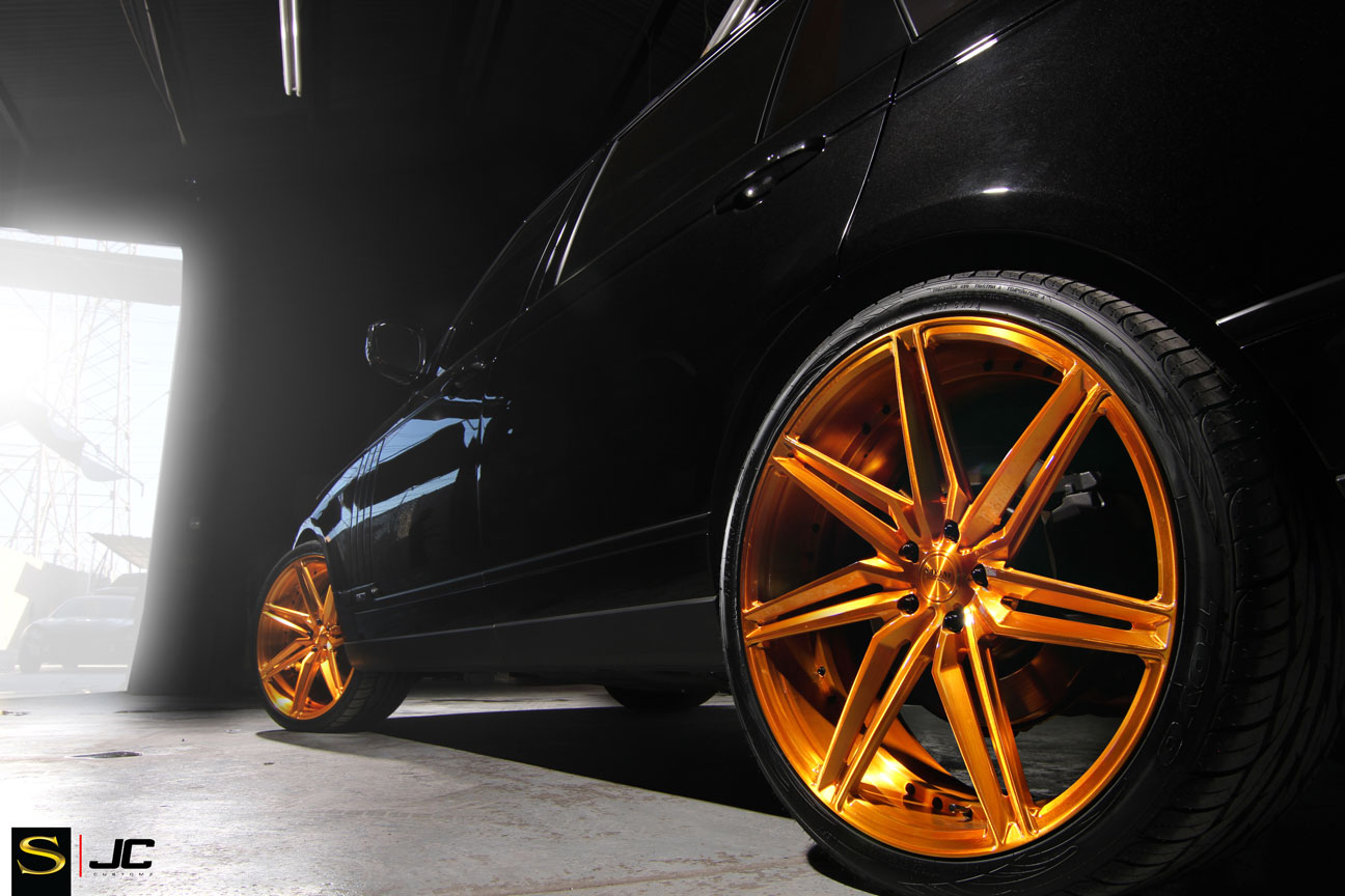 JC-Customs-Range-Rover-SV58D-Brushed-Gold-5