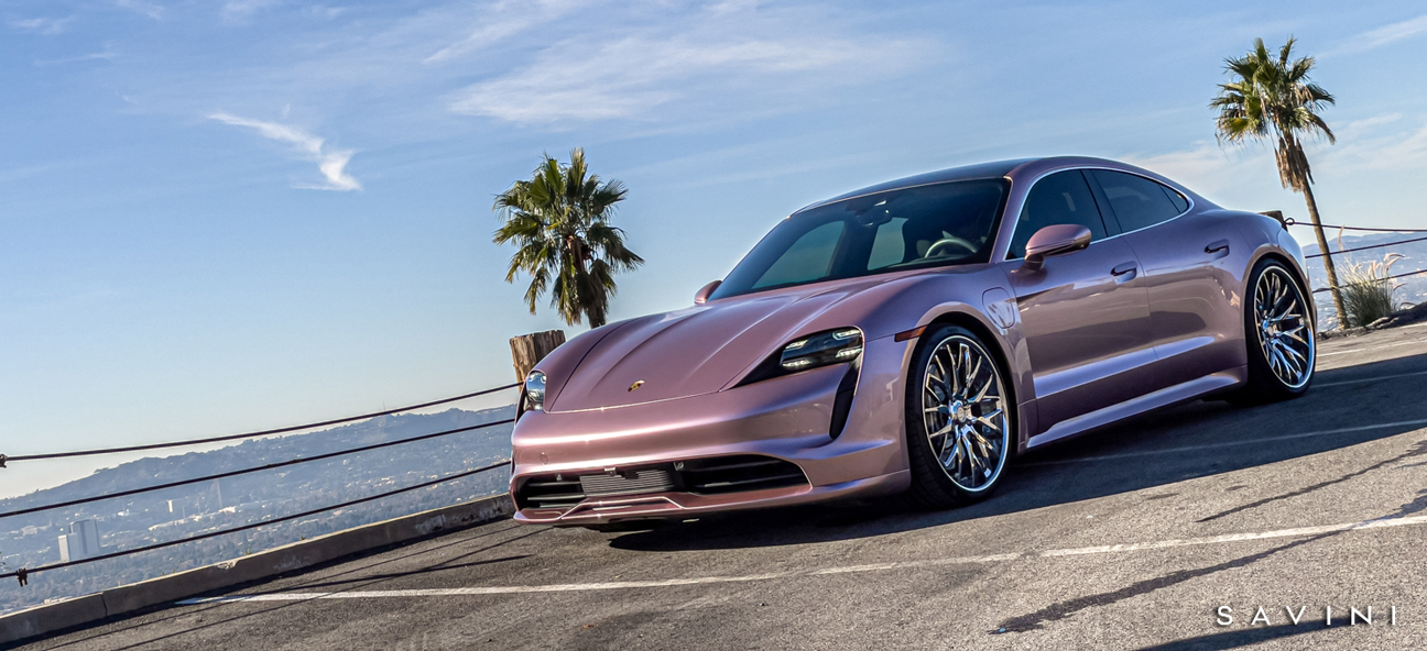 5 Places to Take Your Luxury Car This Fall | Savini Wheels