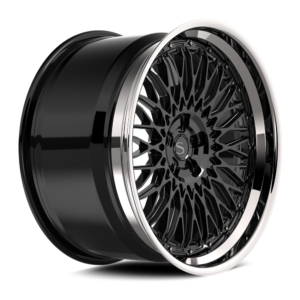 Gloss black with chrome lip